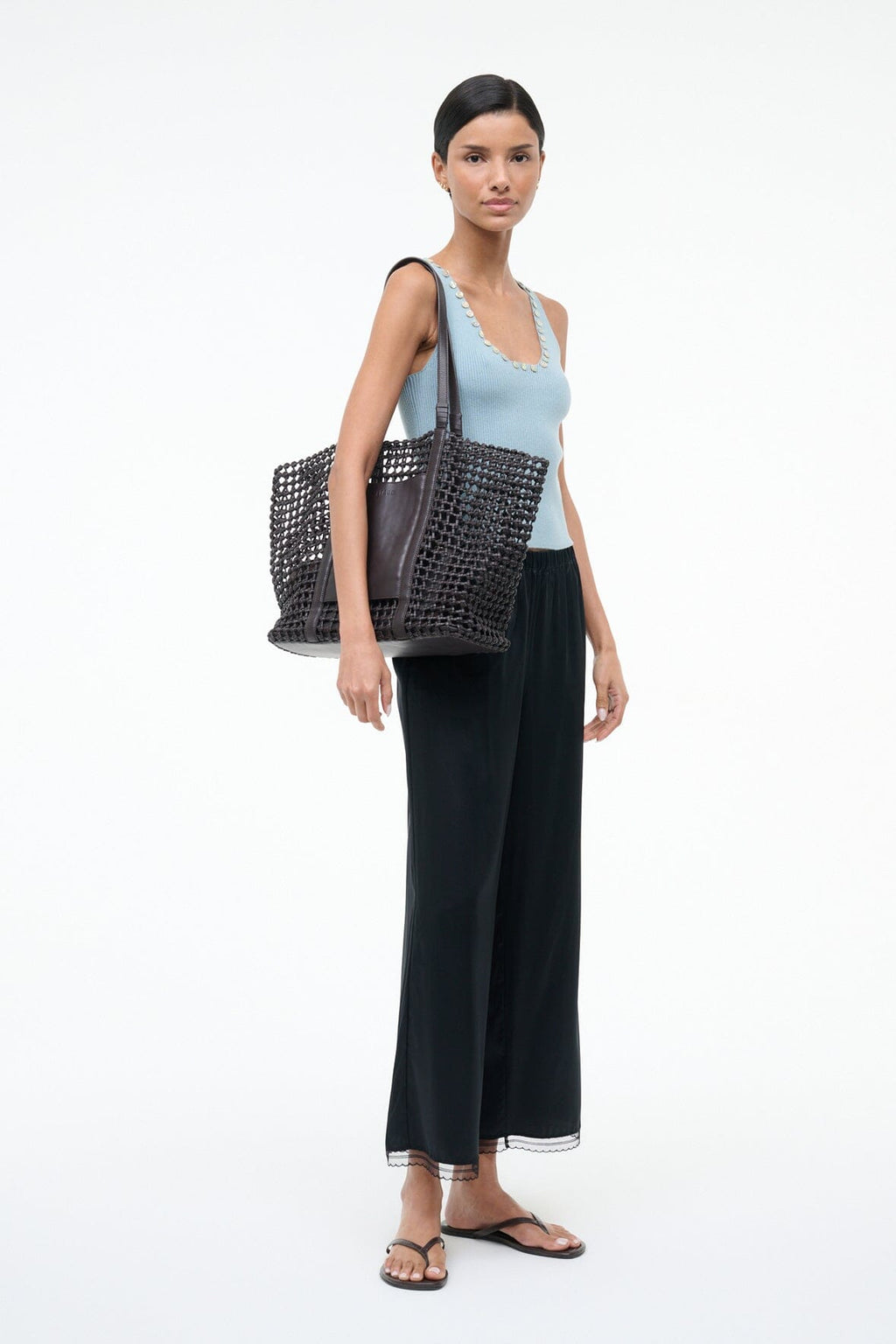 GETAWAY HAND-KNOTTED TOTE BAG | ESPRESSO