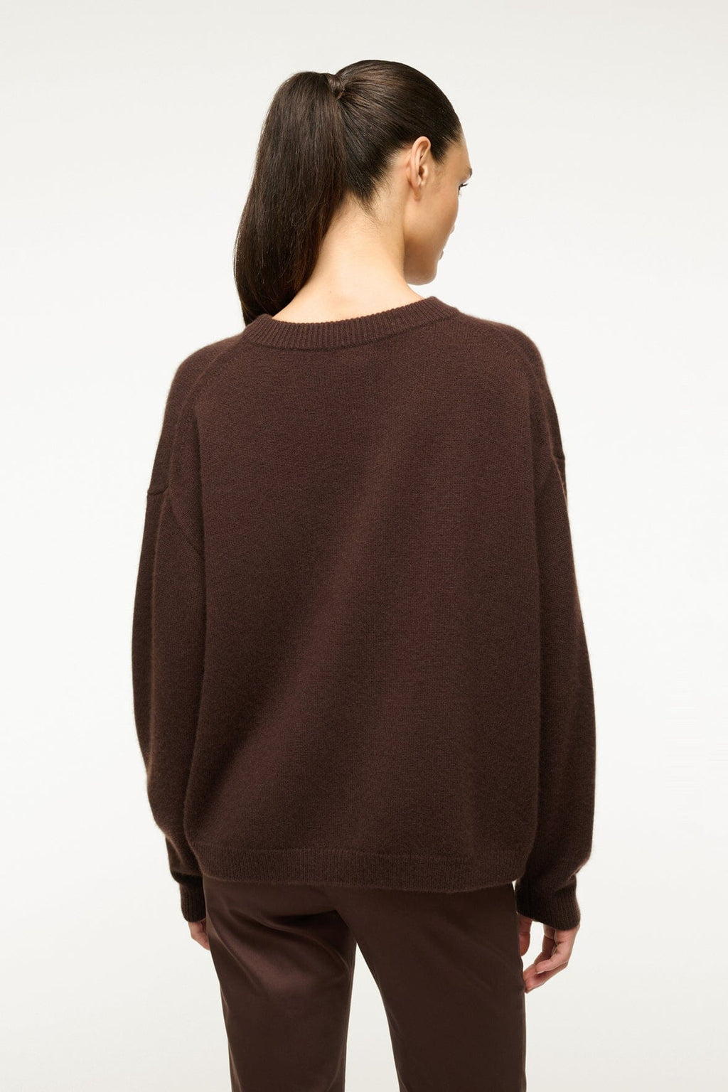 SERRANO CASHMERE RELAXED CREW | DARK CHOCOLATE