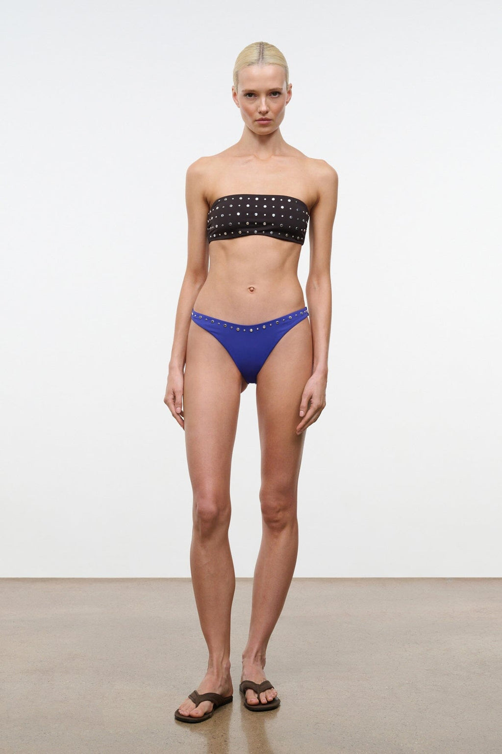 SARA BIKINI TOP | ESPRESSO STUDS
