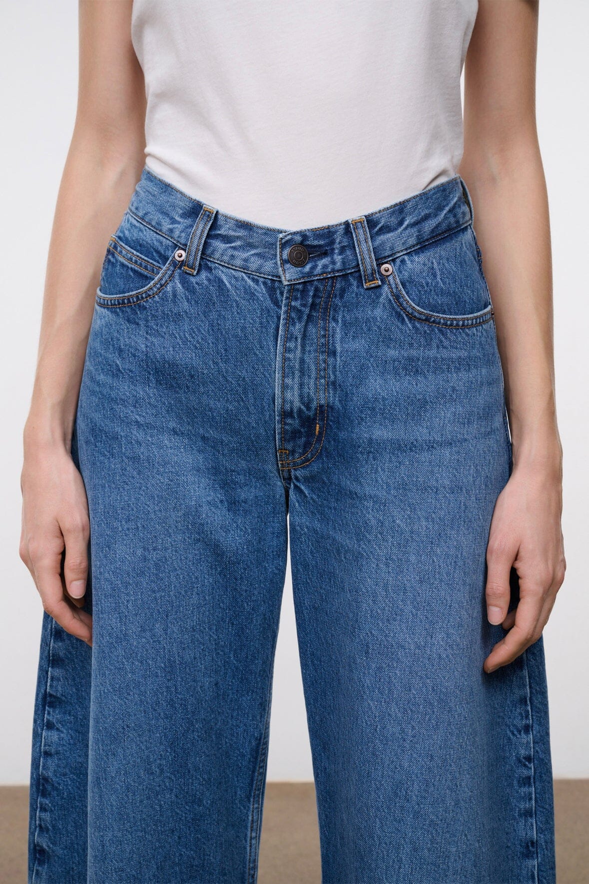 JACKSON BARREL JEAN | VINTAGE WASH