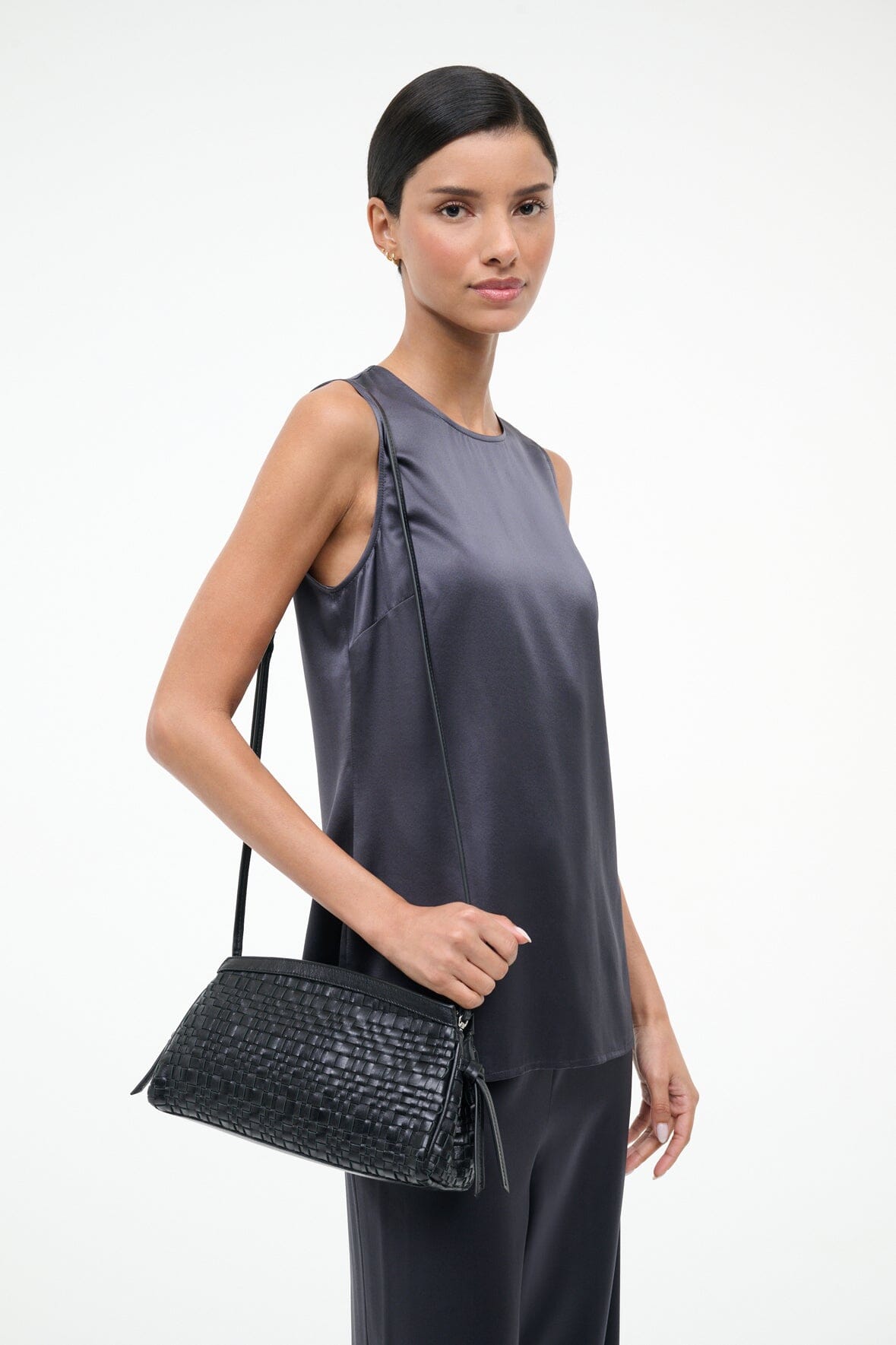 MAUDE CONVERTIBLE CLUTCH | BLACK WOVEN