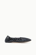 RUE FLAT | BLACK